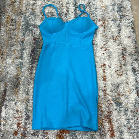Dresses & Skirts - 💥 NWOT DRESS 💥